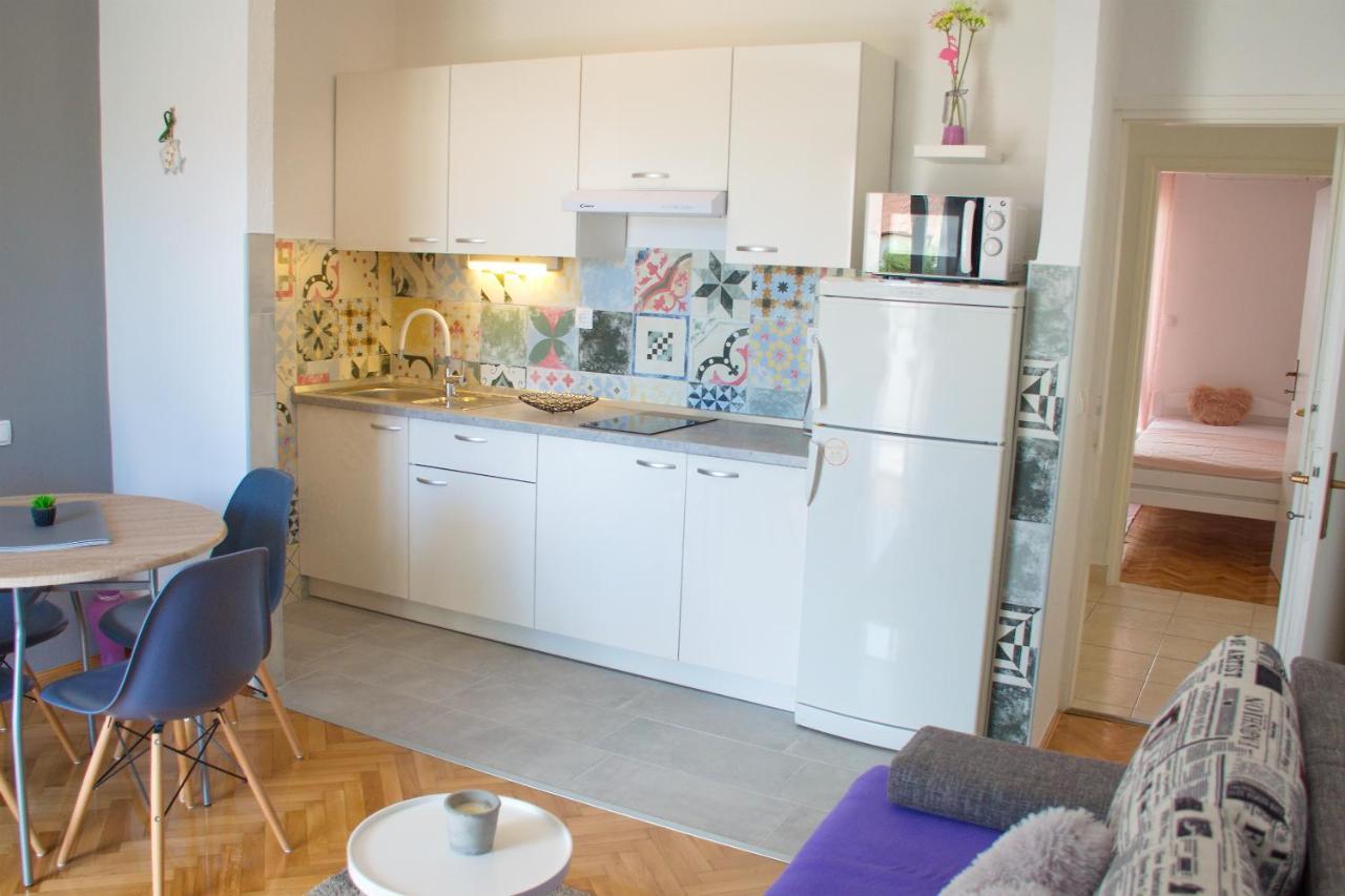 Apartments Mike 노바야 외부 사진